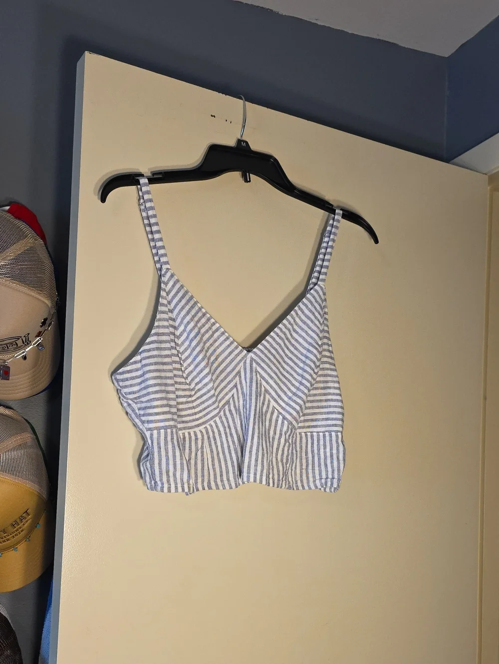 Universal Threaf Cropped Tank Top - Blue & White - Picture 1 of 6